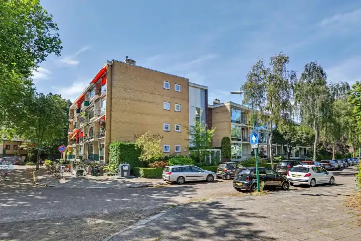 Appartement te koop: Merelhof 43, Amaliapark Baarn