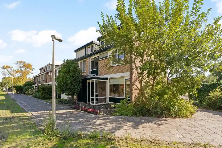 Hoekwoning te koop: Merelhoven 343, Merelbuurt Capelle Aan Den Ijssel
