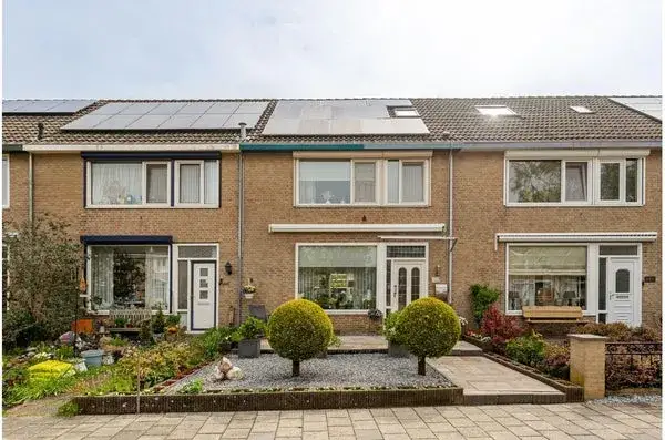 Terraced house for sale: Merelstraat 9, Vogelbuurt-Zuid Sliedrecht
