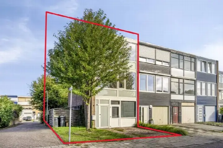 Corner house for sale: MERGELSWEG 20, Welten-Dorp Heerlen