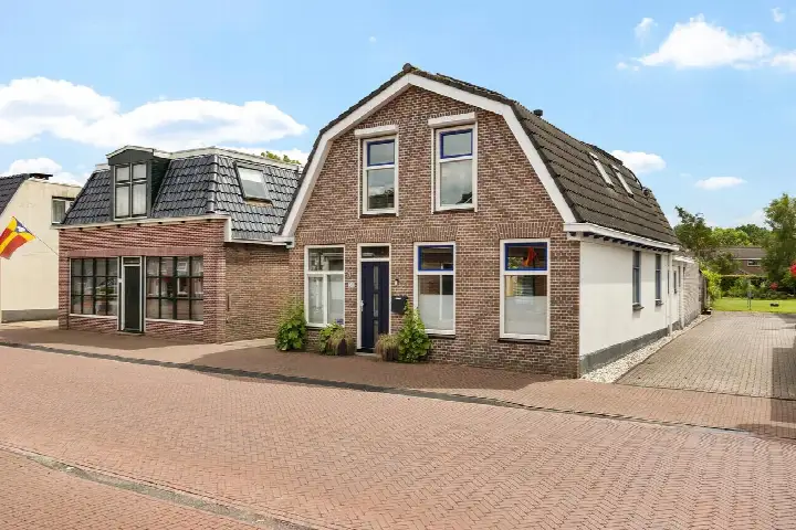 Vrijstaande woning te koop: Merkebuorren 50, Wijnjewoude-Centrum Wijnjewoude