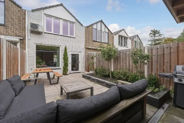 Tussenwoning te koop: Merkenburg 37, Bossenburgh - Weyevliet Vlissingen