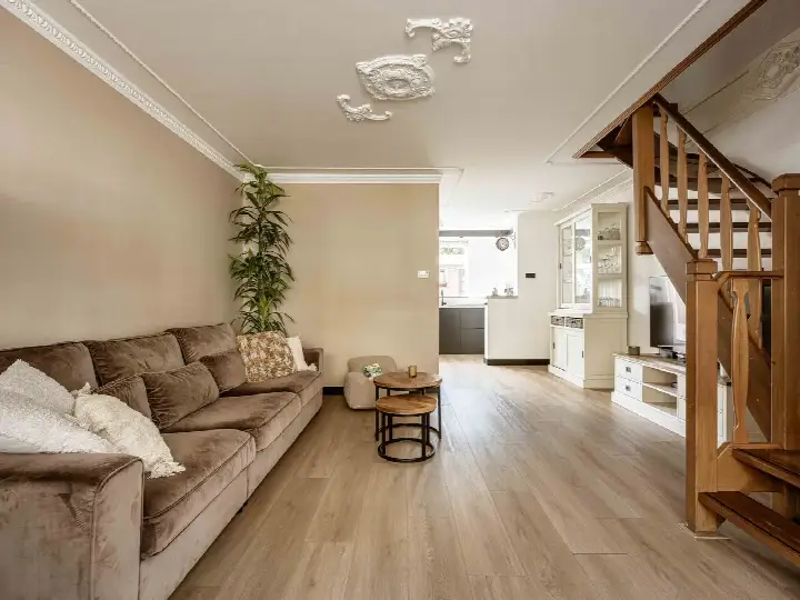 Tussenwoning te koop: Merwedestraat 18, Rivierenbuurt Haarlem