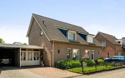 Tussenwoning te koop: Merwijckstraat 46, Sevenum Sevenum