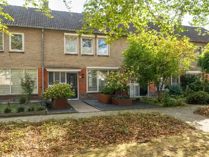 Terraced house for sale: Mesdaglaan 29, Sprang Sprang-Capelle