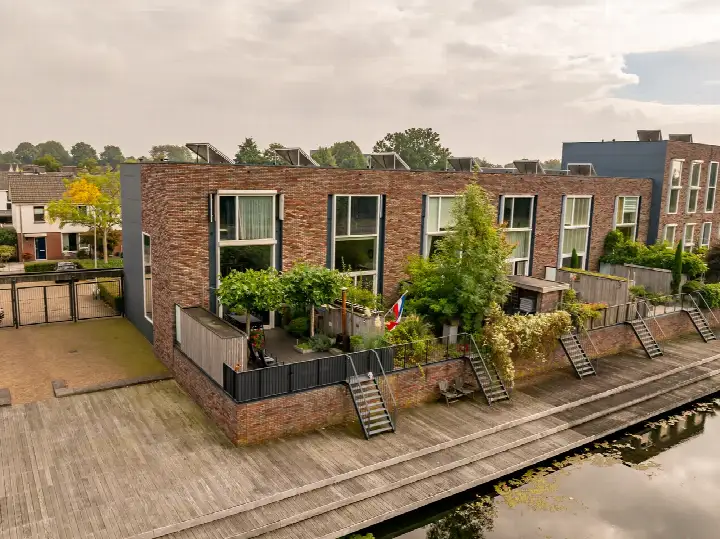 Corner house for sale: Meteorenlaan 24, Krakeel Hoogeveen