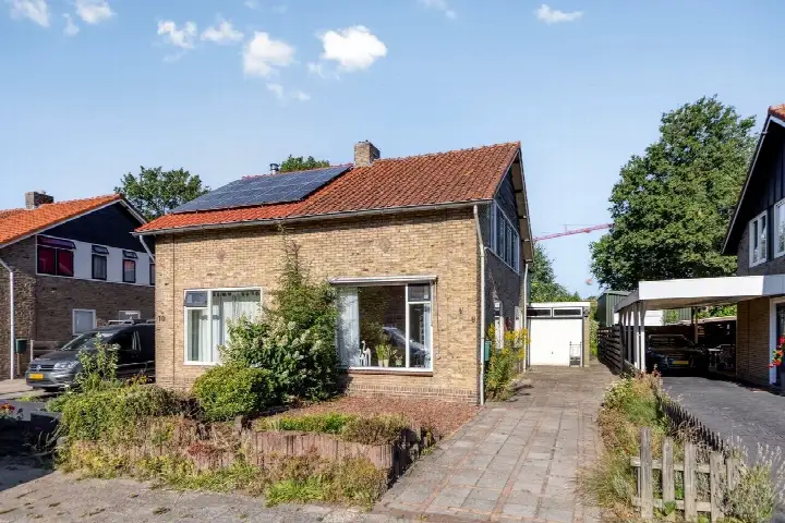 Hoekwoning te koop: Meuleveldweg 8, Oosterwolde-Centrum-Zuid-Oost Oosterwolde