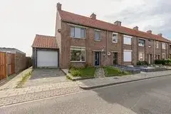 Hoekwoning te koop: Mgr. Feronstraat 1, Geleen-Centrum Geleen