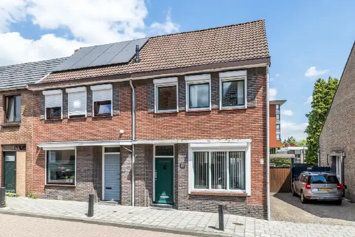 Hoekwoning te koop: Mgr. Lebouillestraat 17, Hoensbroek-Centrum Hoensbroek