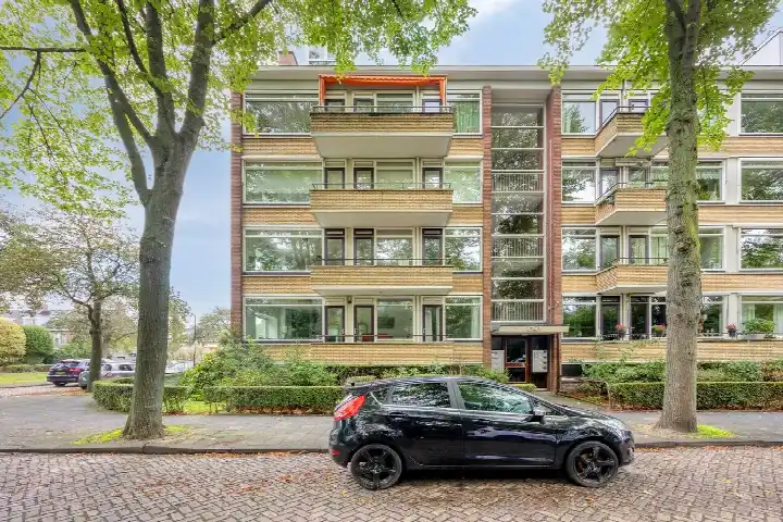Apartment for sale: Mgr P.J. Willekenslaan 47, Huis te Lande Rijswijk (Zh)