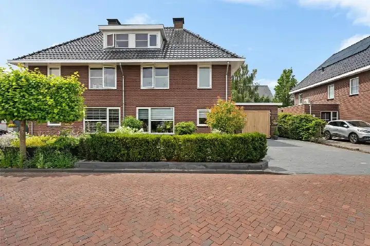Home for sale: Michelangelohage, Emmeloord-Emmelhage-Boswonen Emmeloord