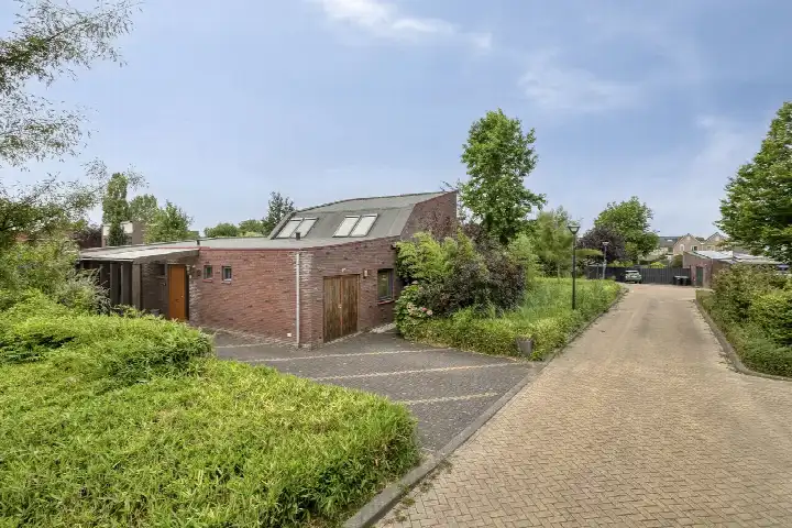 Detached house for sale: Middachten 4, Landerijen Noord/West Lelystad