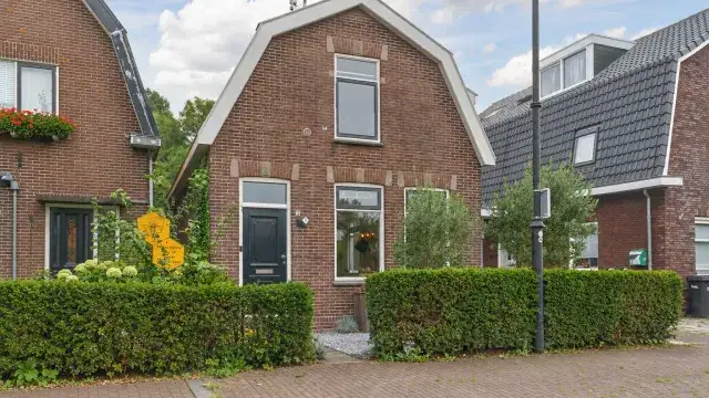 Detached house for sale: Middel 12, Westzaan Noord Westzaan