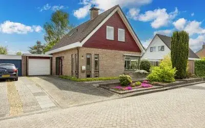 Vrijstaande woning te koop: Middelbuorren 29, Opeinde, onder de Vaart Opeinde