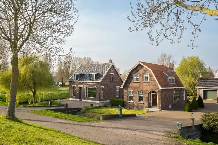 Vrijstaande woning te koop: Middeldijk 78, Nieuweland 1 Barendrecht