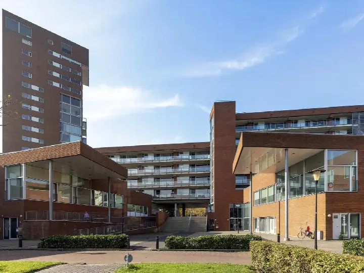 Apartment for sale: Middeldijkerplein 224, Meerwede Zuidoost Barendrecht