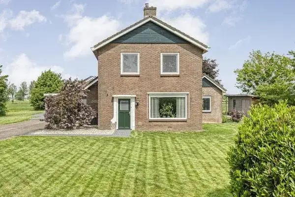 Vrijstaande woning te koop: Middelerstraat 1, Middel Olst
