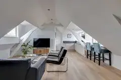 Appartement te huur: Middellaan 5A, Velp-Noord boven spoorlijn Velp
