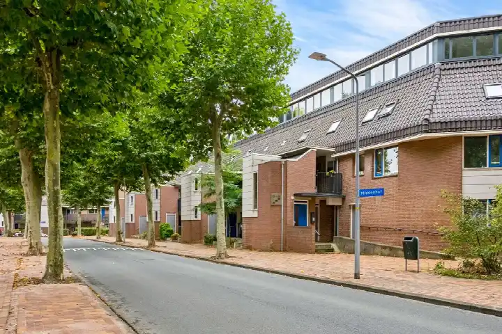 Appartement te koop: Middenhof 27, Middenhof en Uithof Almere