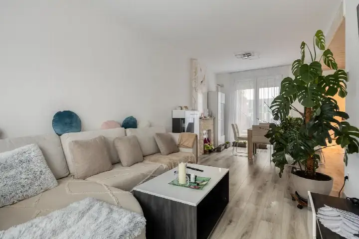 Detached house for sale: Middenstraat 22, Kern Sluiskil Sluiskil