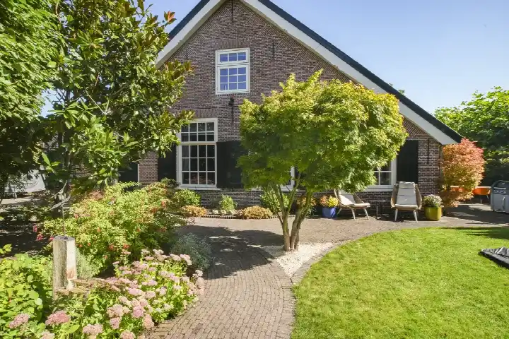 Semi-detached for sale: Middenweg 25, De Noord Huizen