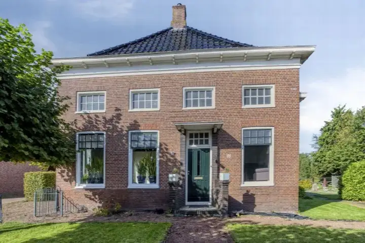 Vrijstaande woning te koop: Middenweg 98, Veendam-Middenweg en omgeving Veendam