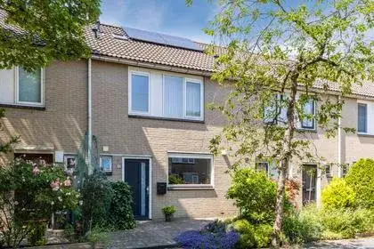 Tussenwoning te koop: Midscheeps 22, Galjoenbuurt Amstelveen