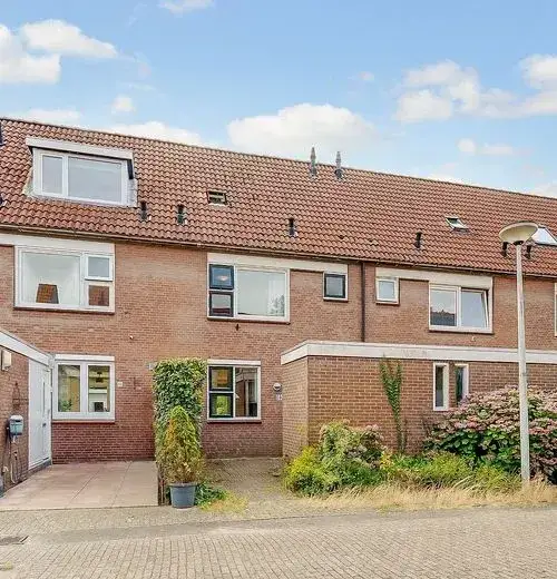 Terraced house for sale: Mijndenhof 107, Holendrecht-Oost Amsterdam