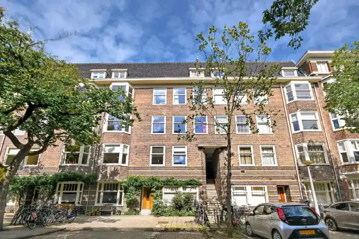 Appartement te koop: Milletstraat 18-2, Minervabuurt-Zuid Amsterdam