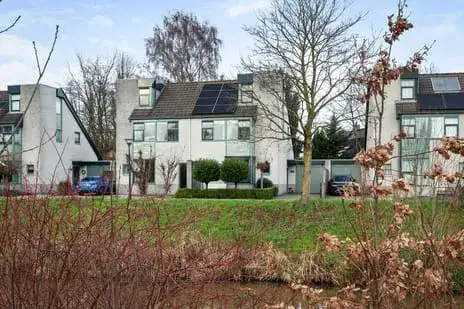 Terraced house for sale: Minervalaan 27, Welgelegen Apeldoorn