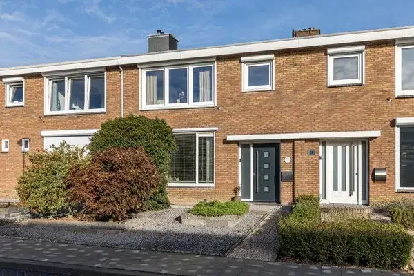 Tussenwoning te koop: Mirbachstraat 21, Voerendaal Voerendaal
