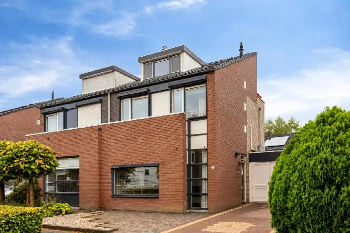 Terraced house for sale: Moerven 68, 't Ven Oost Veghel