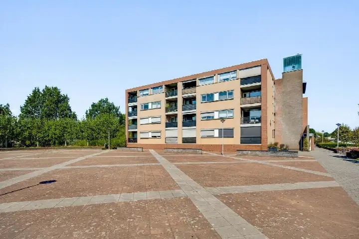 Appartement te koop: Molenakkerplein 51, Molenakker Weert