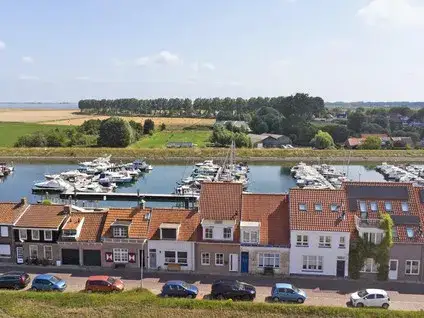 Tussenwoning te koop: Molendijk 52, Stavenisse Stavenisse