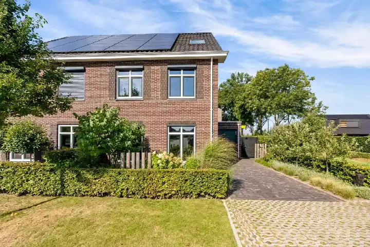 Twee-onder-één-kap te koop: Molendijkjes 25, Achterweg-De Dijkjes-Horstkamp Elburg