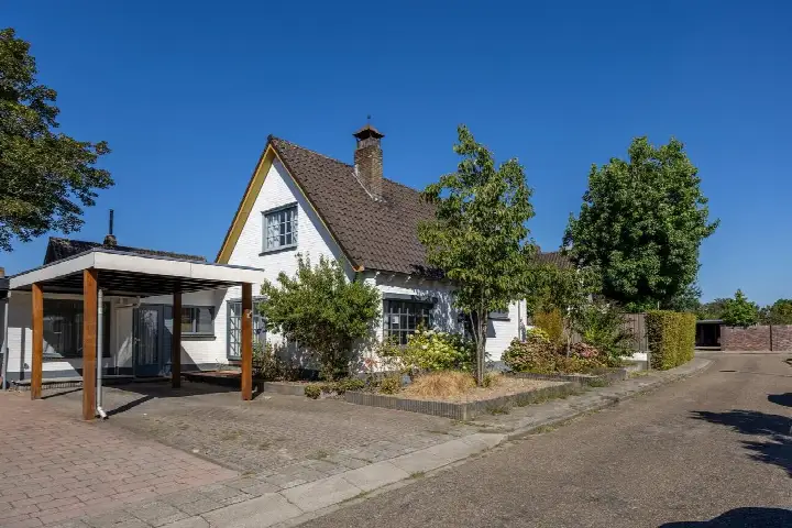 Vrijstaande woning te koop: Molenkuil 2, Overasselt Overasselt