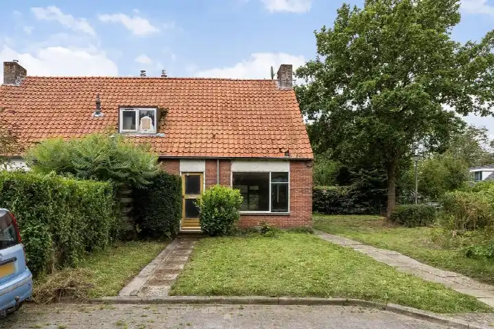 Twee-onder-één-kap te koop: Molenlaan 7, Nieuw-Beerta Nieuw Beerta