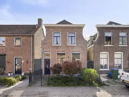 Vrijstaande woning te koop: Molenpad 19, Willemstad Willemstad