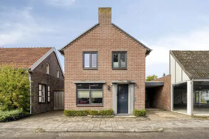 Twee-onder-één-kap te koop: Molenstraat 29, Meijel-centrum Meijel