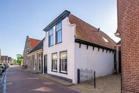 Vrijstaande woning te koop: Molenstraat 58, Den Burg Den Burg