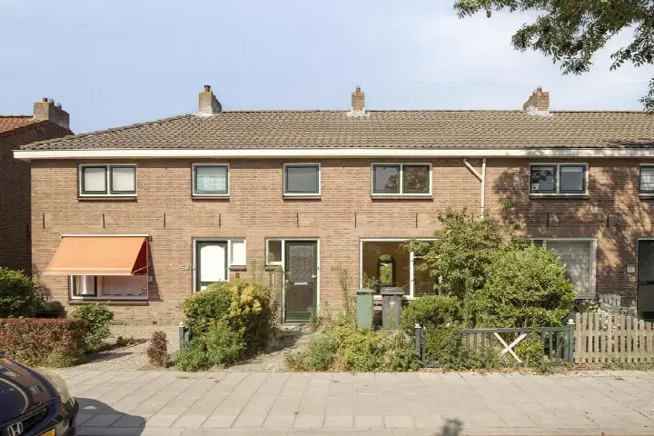 Tussenwoning te koop: Molenstraat 60, Dorp Zoetermeer