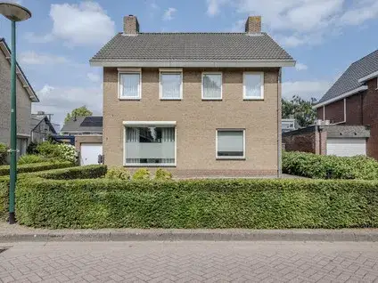 Vrijstaande woning te koop: Molenstraat 9, Molenstraat e.o. Luyksgestel