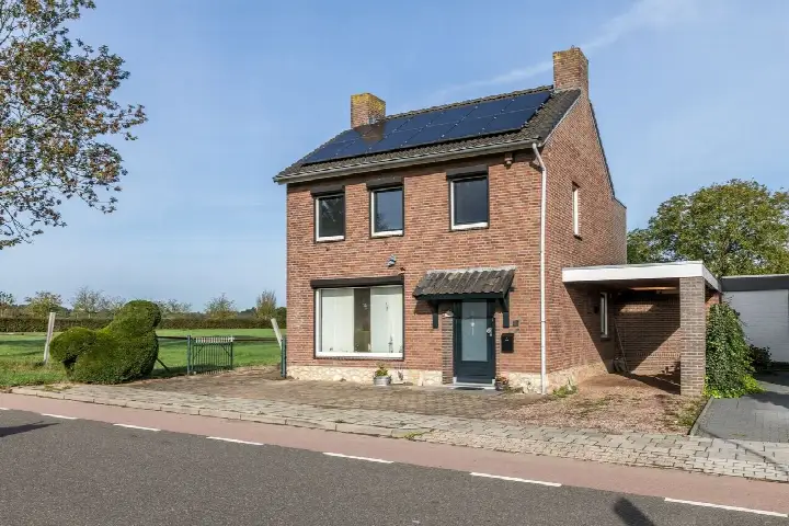 Twee-onder-één-kap te koop: Molenweg 5, Swier Wijnandsrade