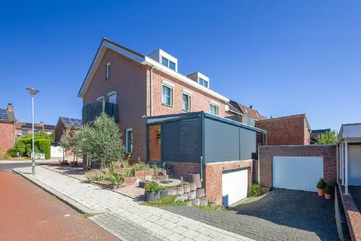 Hoekwoning te koop: Molenweg 55, Hopel Eygelshoven