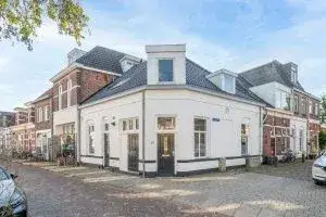 Terraced house for sale: Molenweg 68, Oud-Assendorp Zwolle