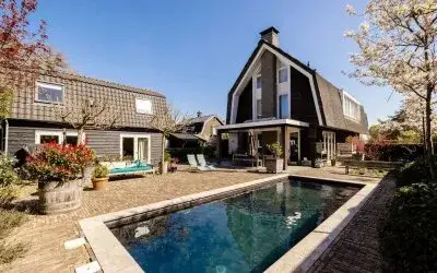 Detached house for sale: Molenweg 8, Laren-Centrum Laren