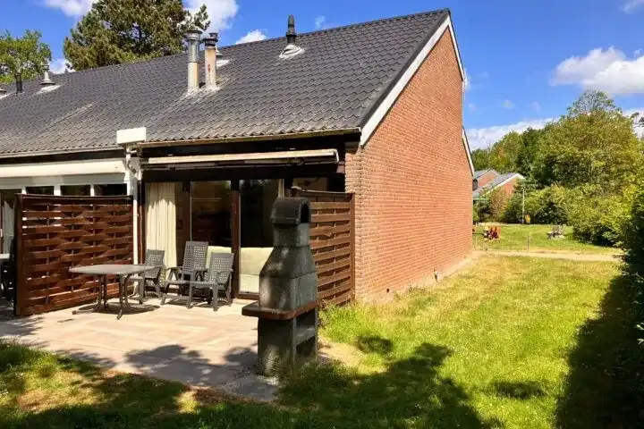 Hoekwoning te koop: Molenweg "De Kreek" Hertengang 43, Recreatiegebied Bruinisse