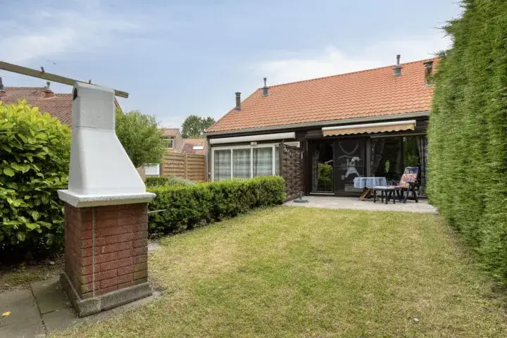 Tussenwoning te koop: Molenweg "De Kreek" Konijnenberg 18, Recreatiegebied Bruinisse