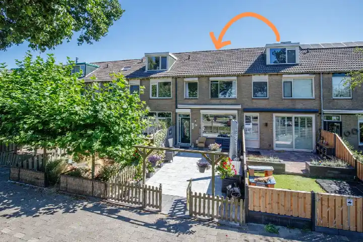 Terraced house for sale: Molenwerf 78, Molenwerf en omstreken Lekkerkerk