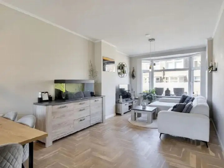 Apartment for sale: Morelstraat 126, Vruchtenbuurt 'S-Gravenhage